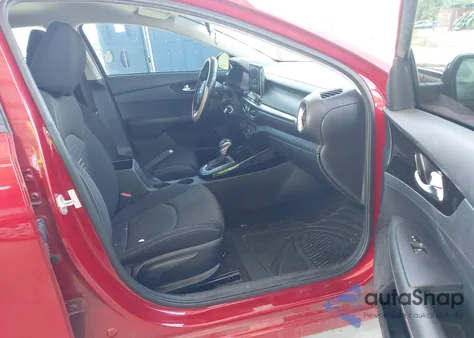 2019 Kia Forte S z USA, uszkodzony, nr VIN 3KPF34AD6KE024064